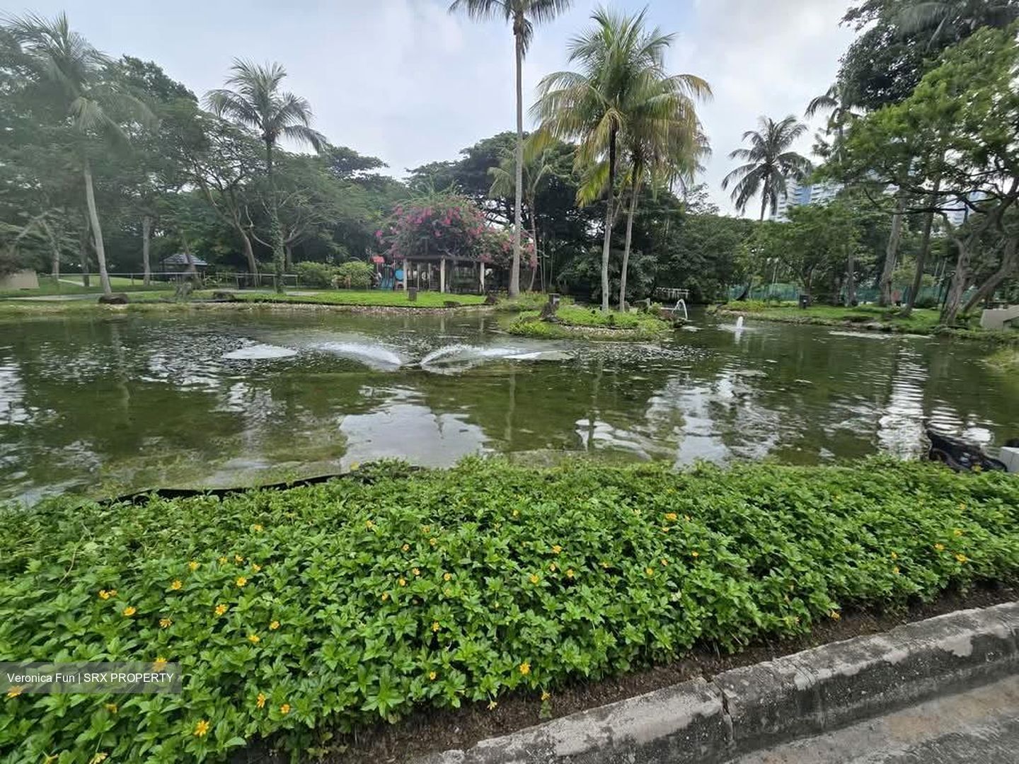 Bayshore Park (D16), Condominium #581920351